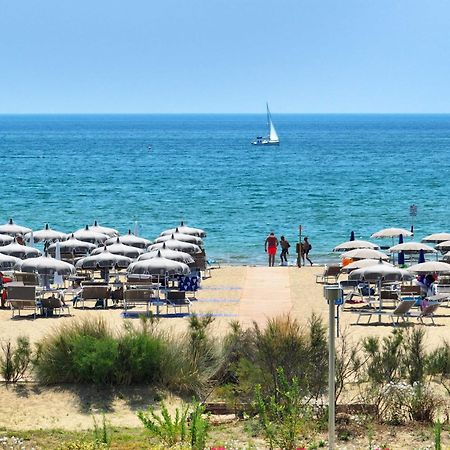 Il Tridente Camping Village Bibione Eksteriør bilde