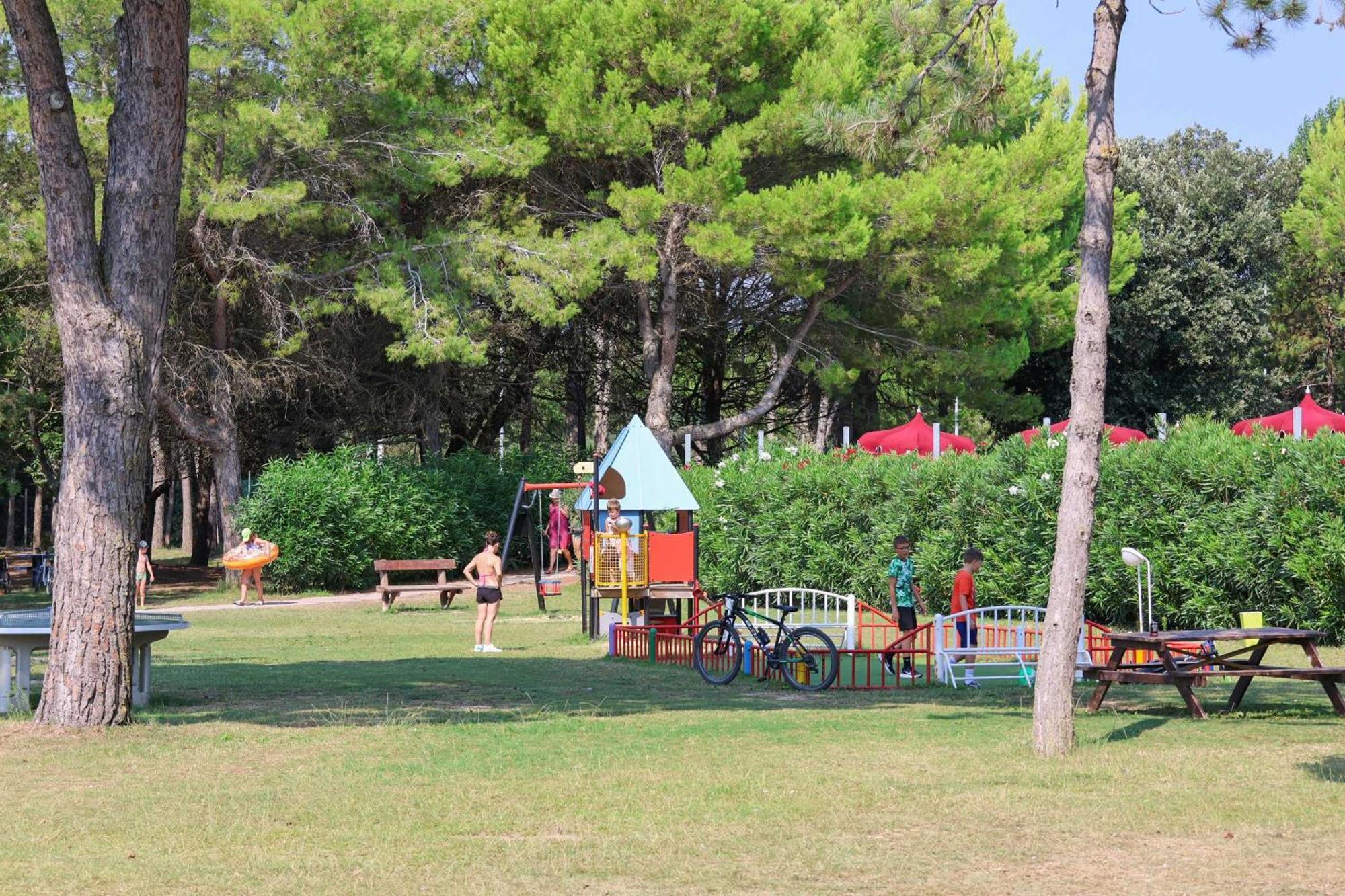 Il Tridente Camping Village Bibione Eksteriør bilde